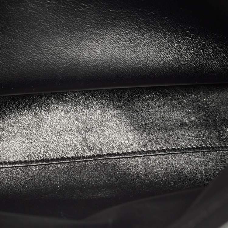 Pre Owned Celine Black Leather Medium Classique 16 Top Handle Bag