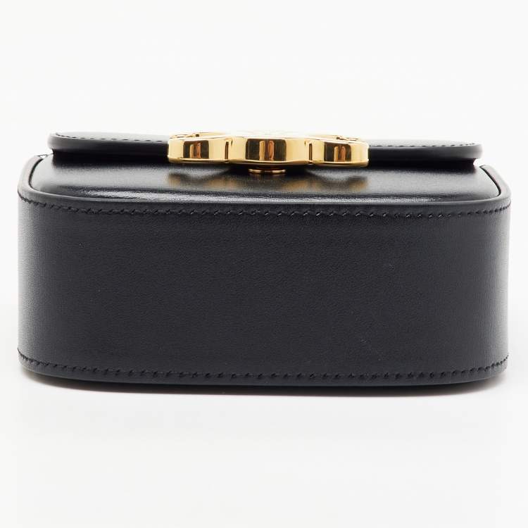 مملوكة مسبقًا Celine Black Leather Mini Triomphe Shoulder Bag