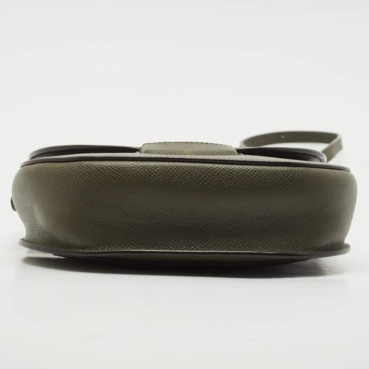 Pre Owned Celine Olive Green Leather Small Trotteur Crossbody Bag