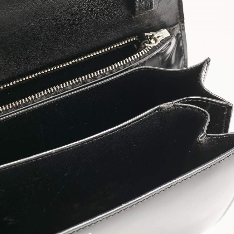 Pre Owned Celine Black Patent Leather Medium Classic Box Shoulder Bag