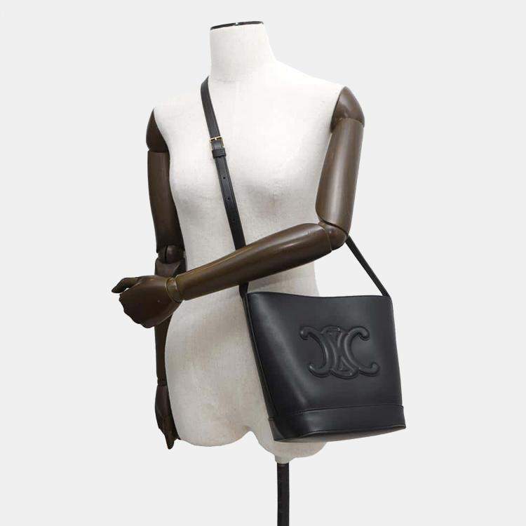 Pre Owned Celine Black Calf Leather Cuir Triomphe Small Bucket Shoulder Bag