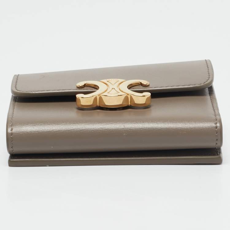 Pre Owned Celine Taupe Leather Triomphe Card Case