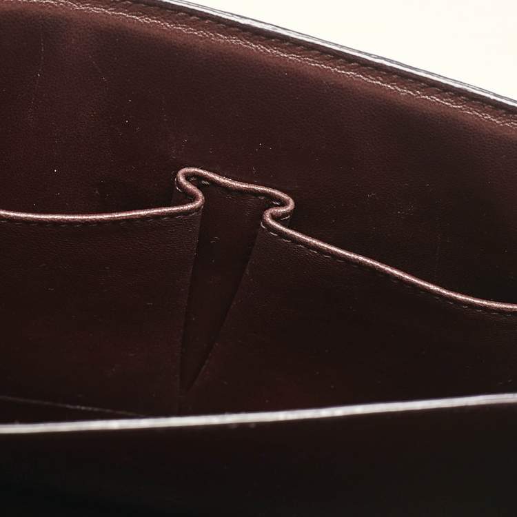Pre Owned Celine Burgundy Python Medium Classic Box Shoulder Bag