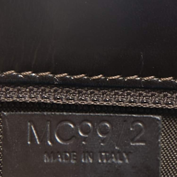 Pre Owned Celine Dark Brown Leather Zip Detail Tote