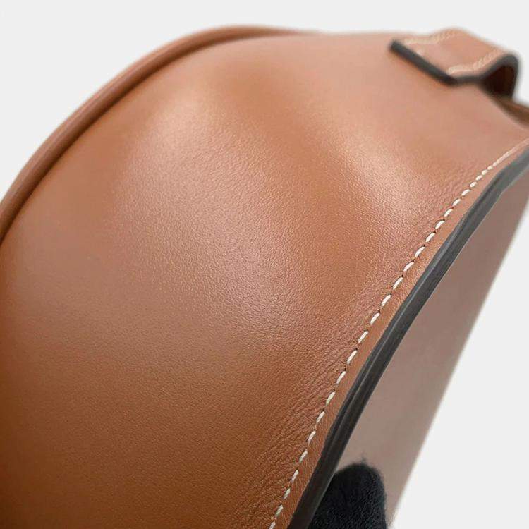 Pre Owned Celine Cuir Folco Triomphe Shoulder Bag Tan Calf Leather