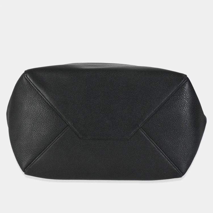 مملوكة مسبقًا Celine Black Calfskin Phantom Cabas Tote