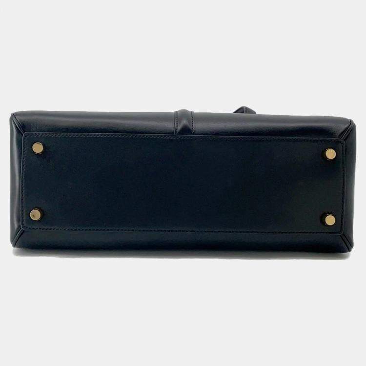 Pre Owned Celine Classique 16 Medium Black Leather Handbag