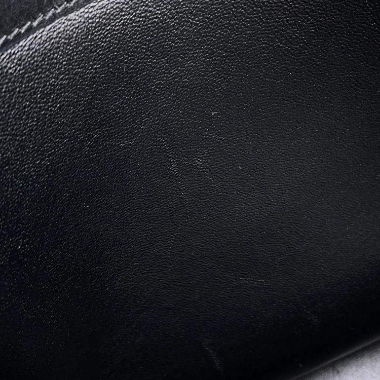Pre Owned Celine Classique 16 Medium Black Leather Handbag