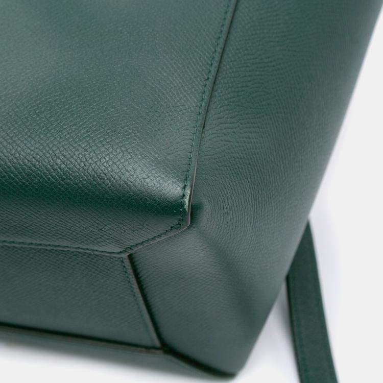 مملوكة مسبقًا Celine Green Micro Grained Calfskin Belt Bag