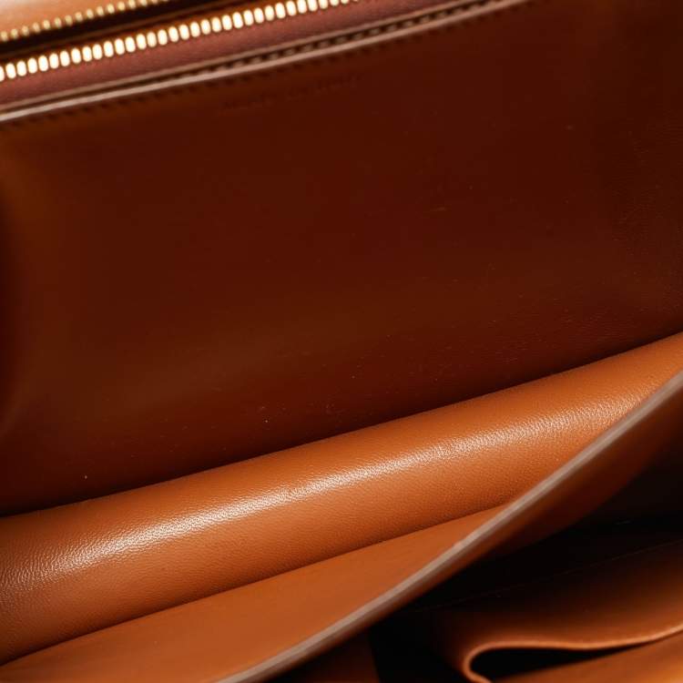 Pre Owned Celine Brown Leather Medium Classic Box Shoulder Bag