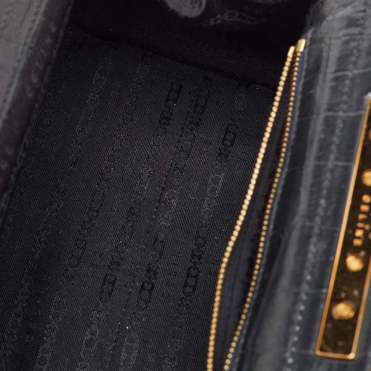 مملوكة مسبقًا حقيبة سيلين تريومف قفل عتيق ج لد منقوش على شكل جلد التمساح وأسود وأقمشة ساتان