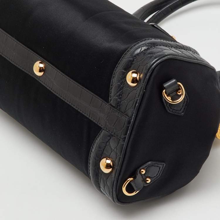 مملوكة مسبقًا حقيبة سيلين تريومف قفل عتيق جلد منقوش على شكل جلد التمساح وأسود وأقمشة ساتان