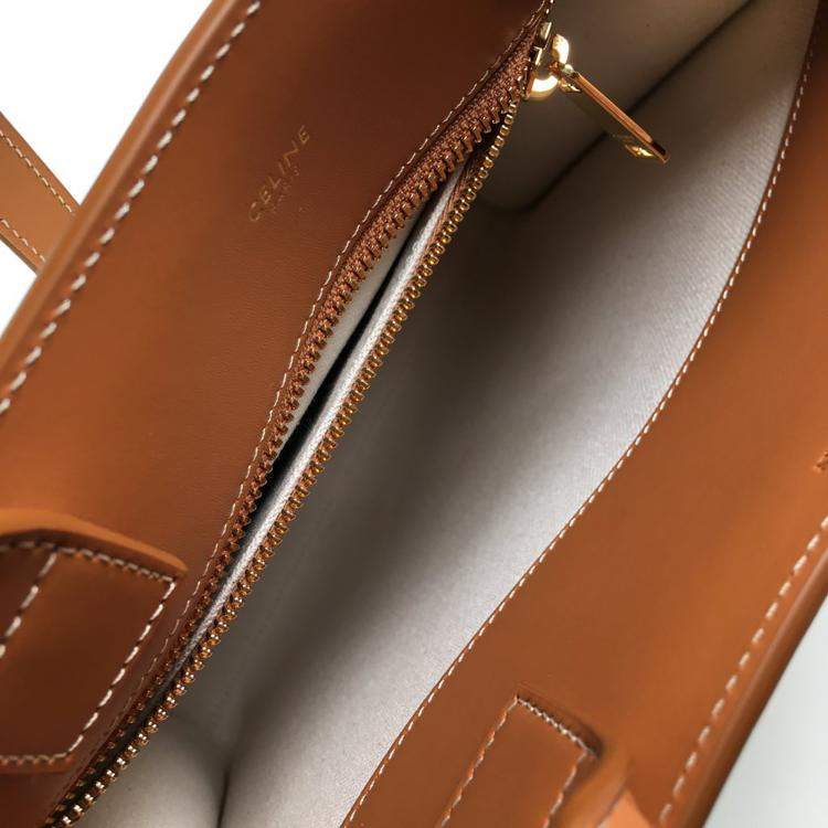 مملوكة مسبقًا Celine Small Vertical Cabas Tote