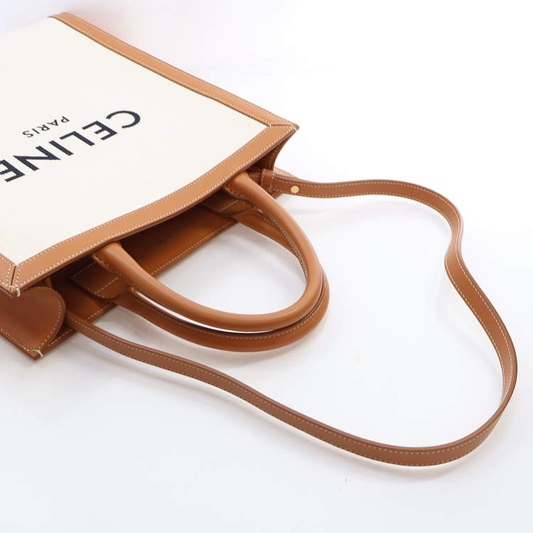 مملوكة مسبقًا Celine Small Vertical Cabas Tote