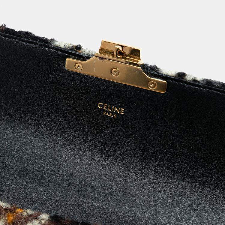 مملوكة مسبقًا Celine Black Wool Triomphe Chain Shoulder Bag