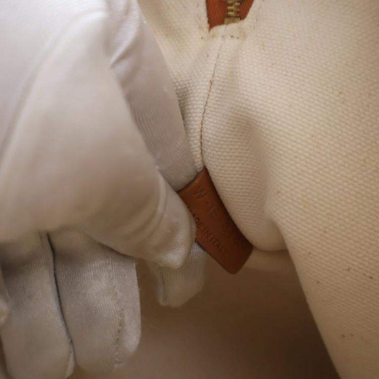 Pre Owned Celine White Large Mixed Fibers Logo Clutch