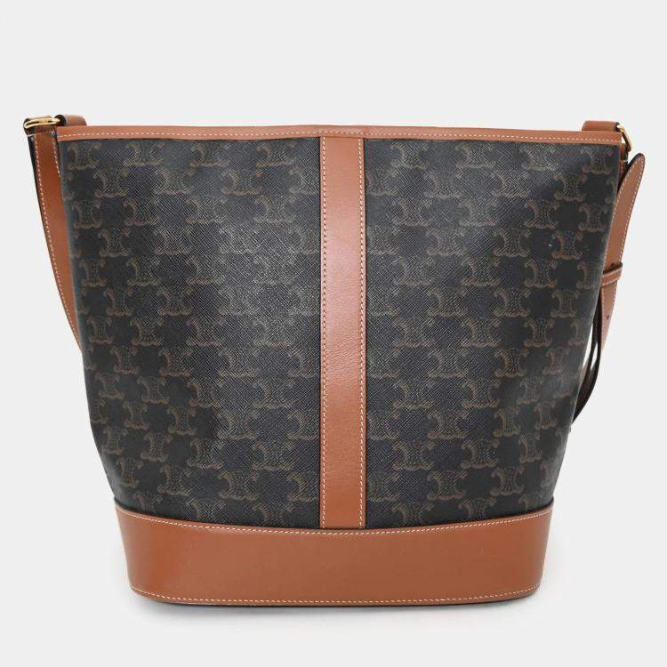 مملوكة مسبقًا Celine Brown Canvas/Leather Triomphe Medium Bucket Bag