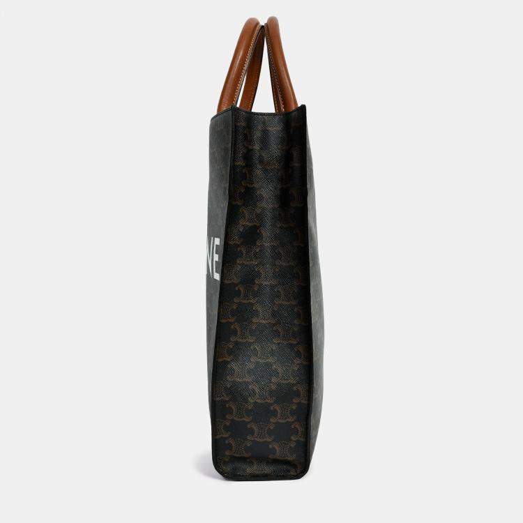 مملوكة مسبقًا Celine 2019 Black/Brown Coated Canvas Small Triomphe Vertical Cabas Tote