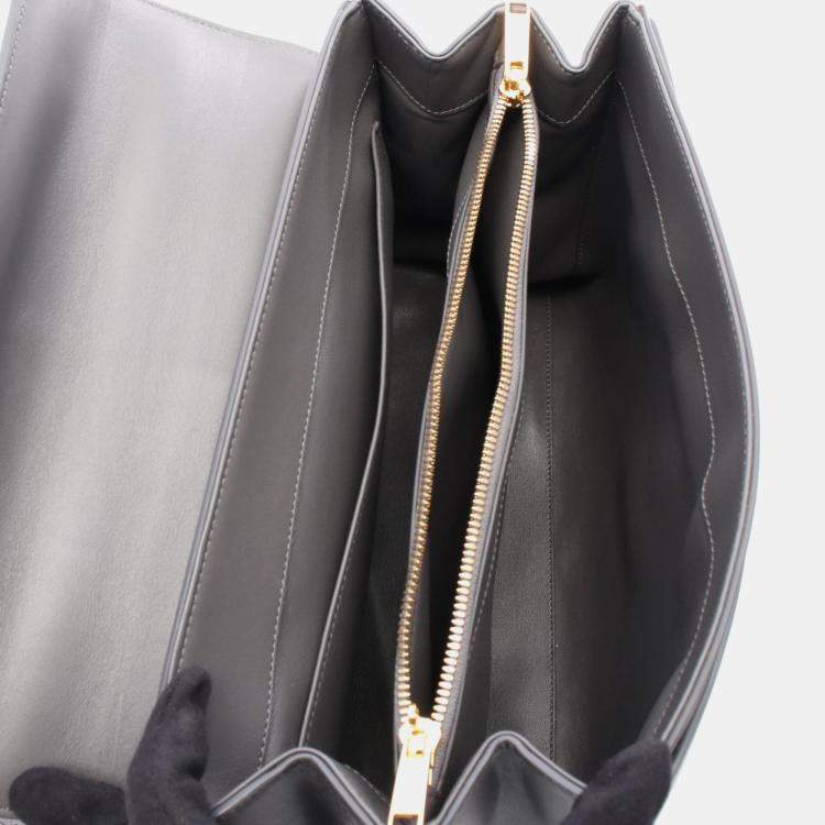 Pre Owned Celine 16 Seize Medium Handbag  Leather  Gray