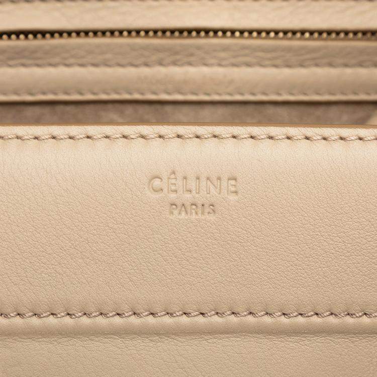 مملوكة مسبقًا Celine Brown Medium Leather Luggage Phantom Tote