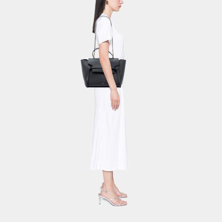 مملوكة  مسبقًا Celine Black Mini Grained Calfskin Belt Bag