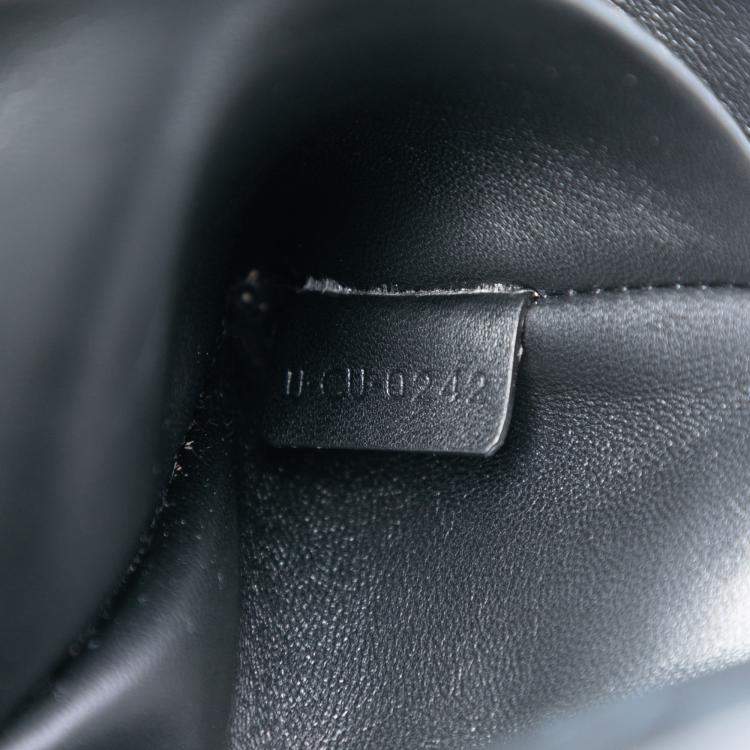 Pre Owned Celine Black Smooth Calfskin Cuir Triomphe Chain Shoulder Bag