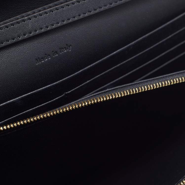 Pre Owned Celine Pocket Envelope Black/White Leather and Snakeskin Chain Clutch