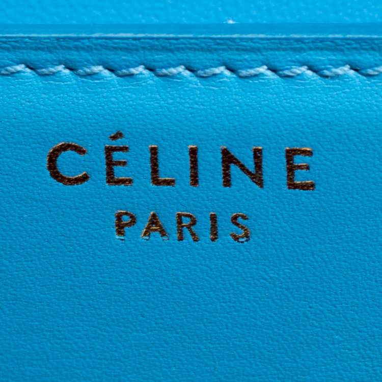 Pre Owned Celine Turquoise Leather Medium Classic Box Shoulder Bag