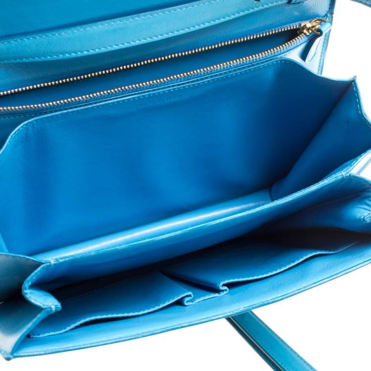 Pre Owned Celine Turquoise Leather Medium Classic Box Shoulder Bag