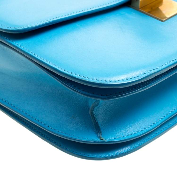 Pre Owned Celine Turquoise Leather Medium Classic Box Shoulder Bag