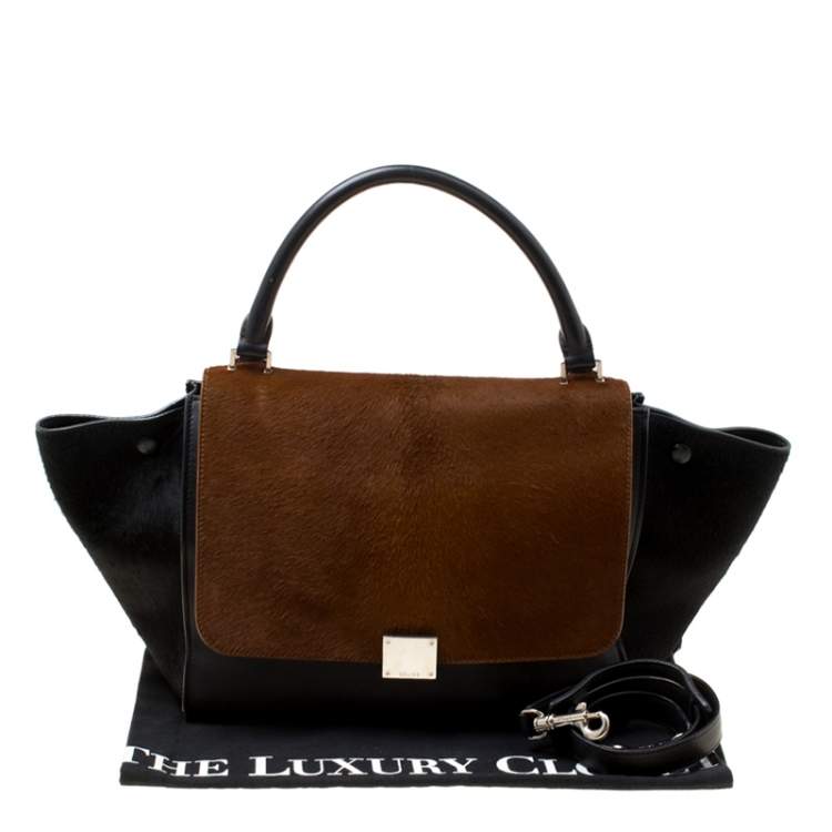 مملوكة مسبقًا Celine Black/Brown Calf Hair and Leather Medium Trapeze Top Handle Bag