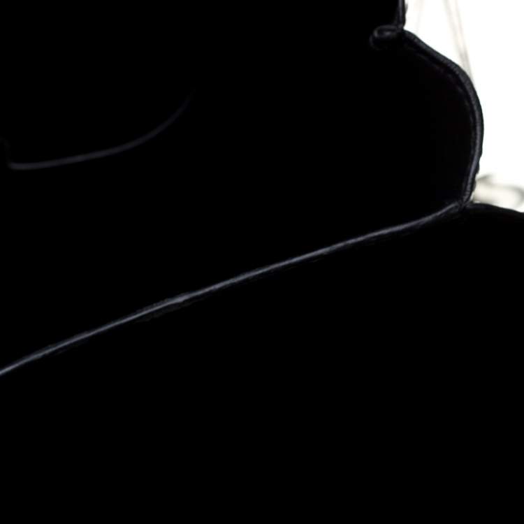 Pre Owned Celine Metallic Silver Leather Medium Classic Box Shoulder Bag