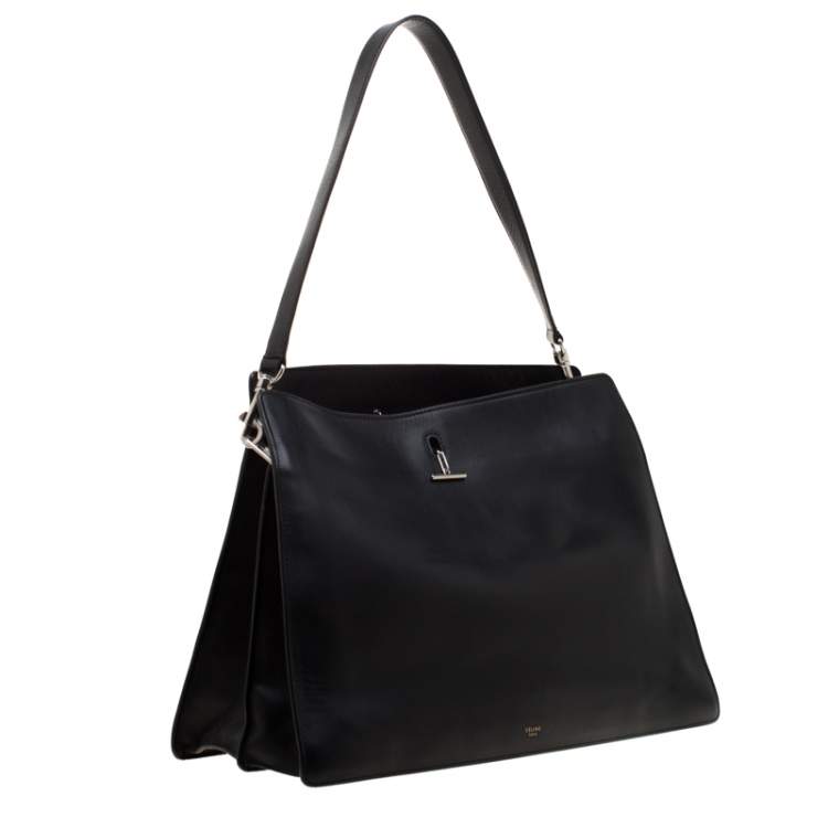 Pre Owned Celine Black Leather Shoulder Bag