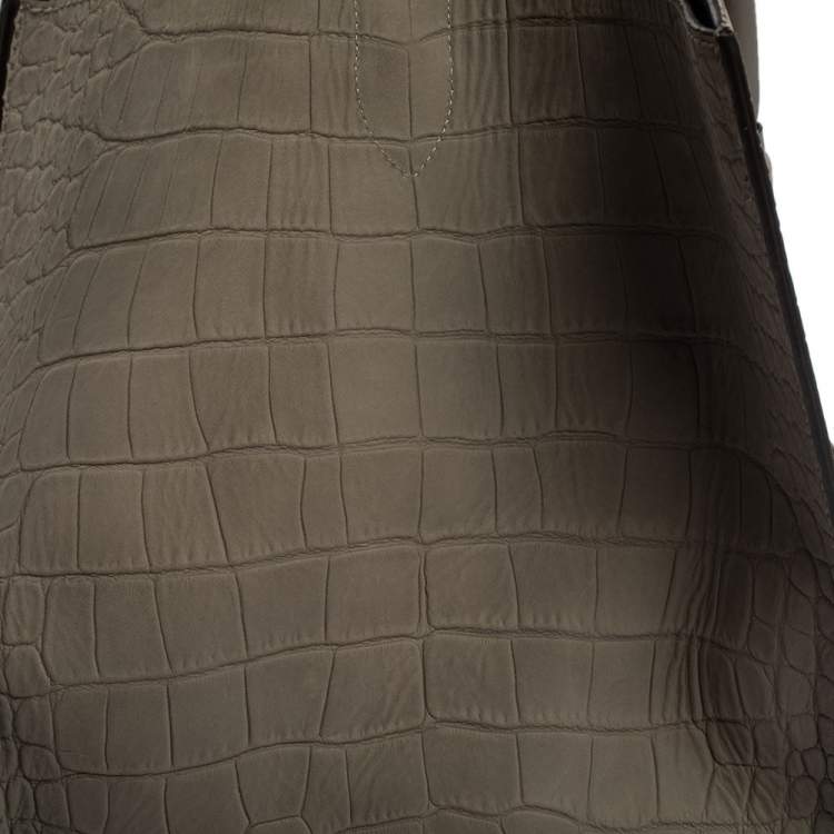 مملوكة مسبقًا Celine Grey Croc Embossed Leather Large Phantom Luggage Tote