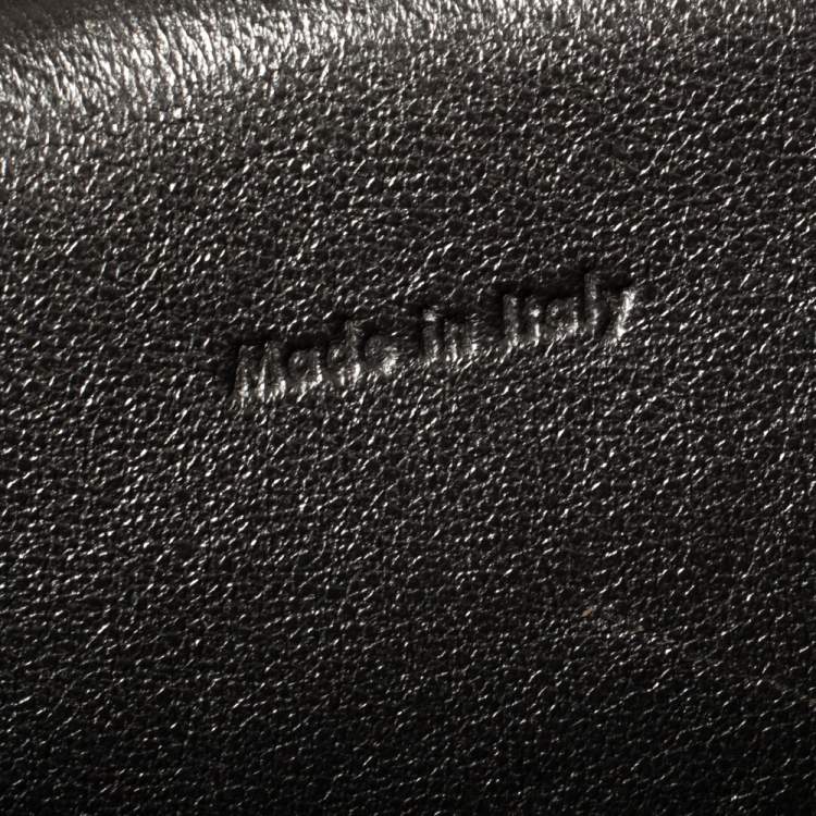 مملوكة مسبقًا Celine Dark Grey Leather Small Belt Top Handle Bag