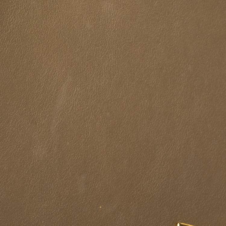 مملوكة مسبقًا Celine Tri Color Leather and Suede Medium Trapeze Top Handle Bag