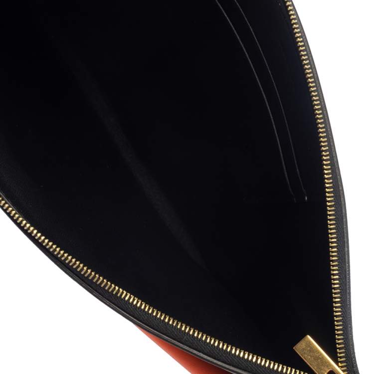 مملوكة مسبقًا Celine Tri Color Leather Pocket Envelope Clutch