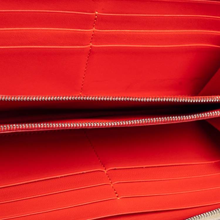 Pre Owned Celine Beige Leather Zip Around Wallet