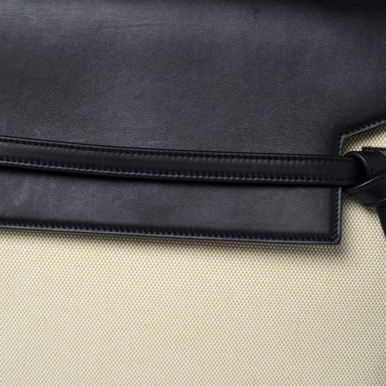 مملوكة مسبقًا Celine Apple Green/Black Leather Mini Belt Top Handle Bag
