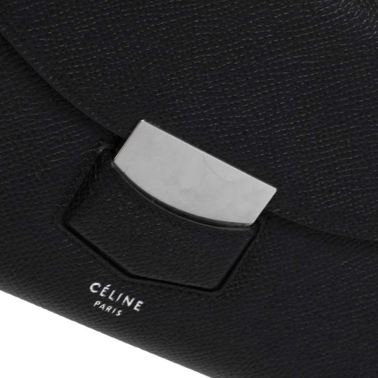 Pre Owned Celine Black Leather Large Trotteur Multifunction Flap Wallet