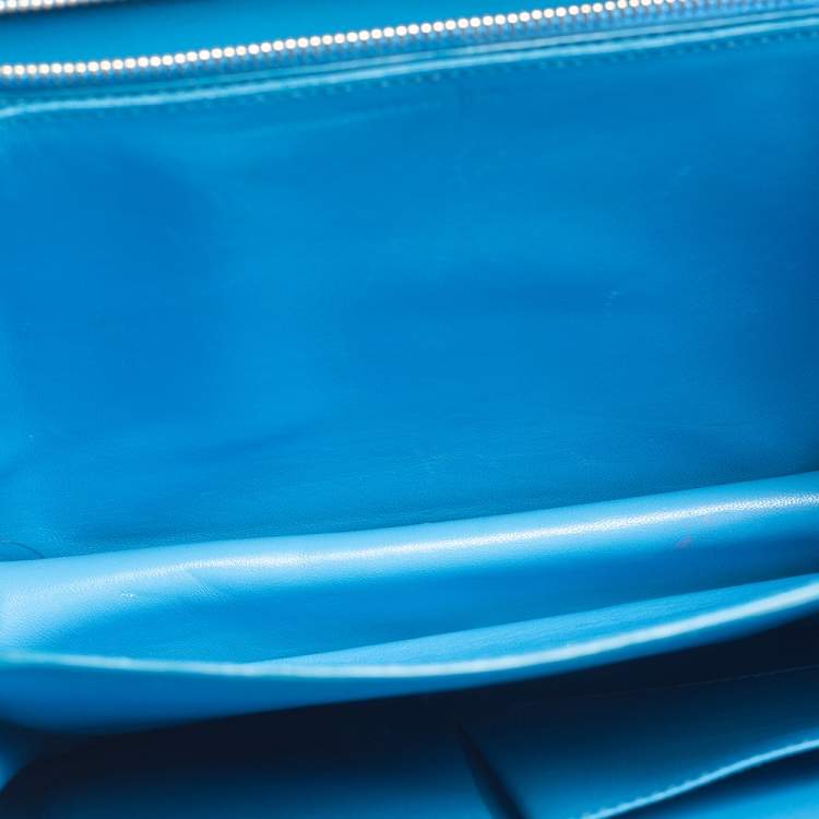 Pre Owned Celine Blue Leather Medium Classic Box Shoulder Bag