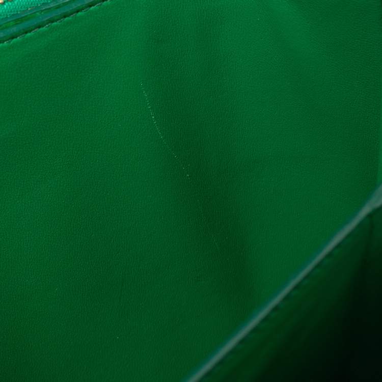 Pre Owned Celine Green Python Medium Classic Box Shoulder Bag