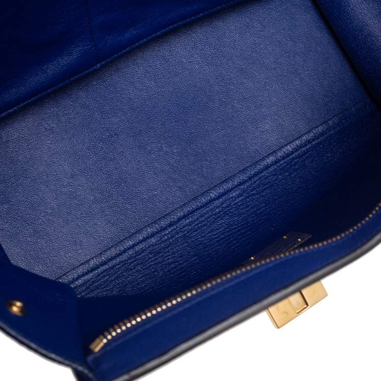 مملوكة مسبقًا Celine Blue Leather and Suede Small Trapeze Bag