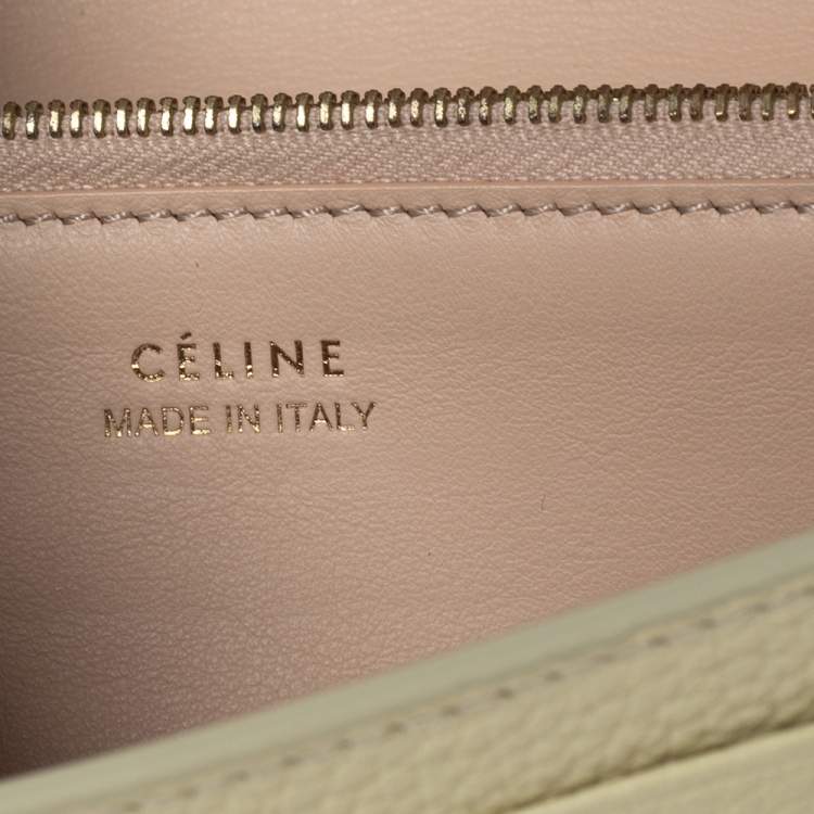 مملوكة مسبقًا Celine Light Yellow Leather Multifunction Flap Wallet 