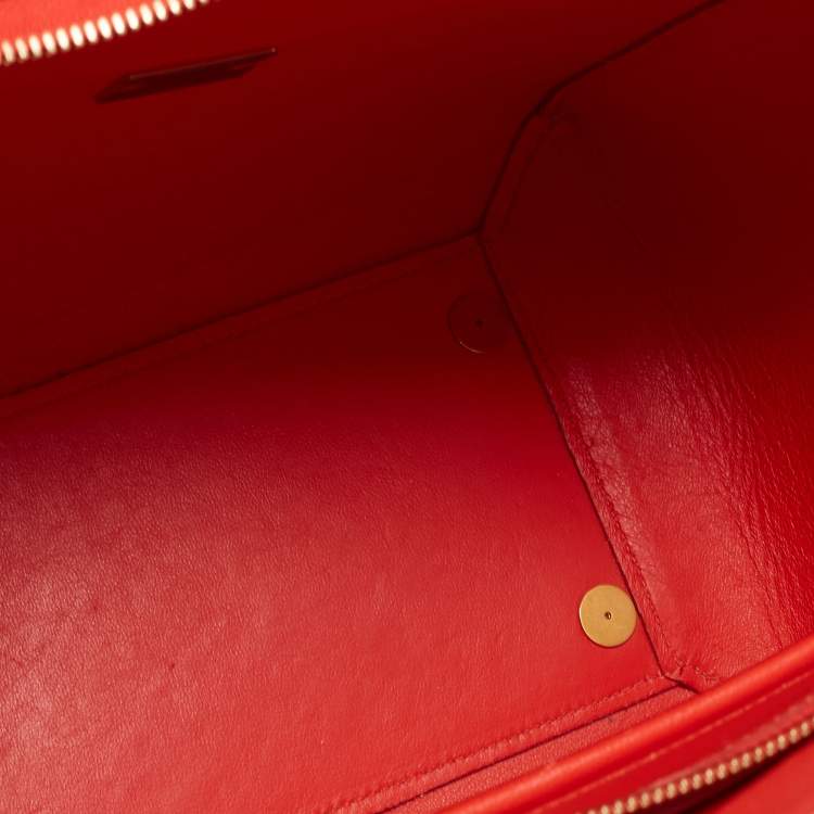 مملوكة مسبقًا Celine Red/Cream Leather Mini Belt Top Handle Bag