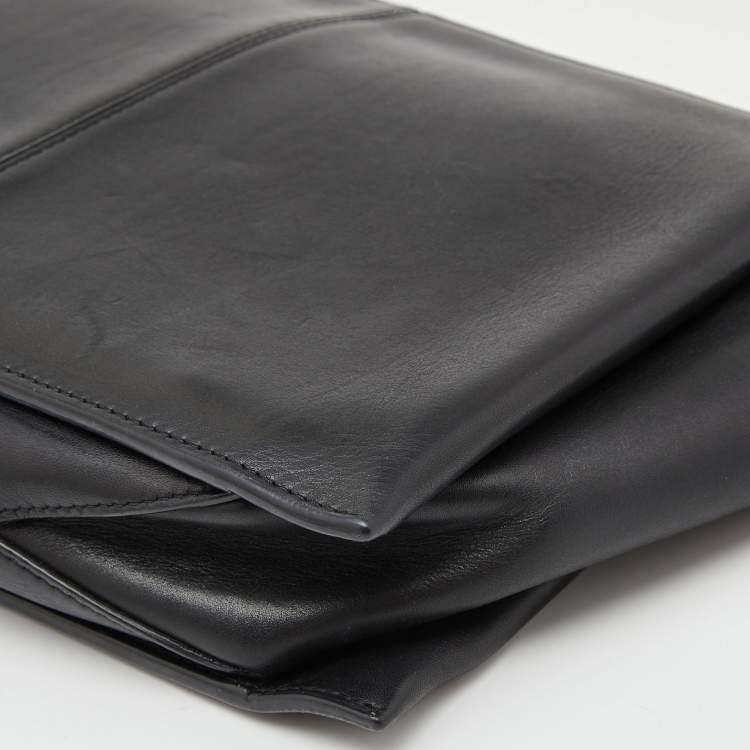 Pre Owned Celine Black Leather Trifold Chain Clutch