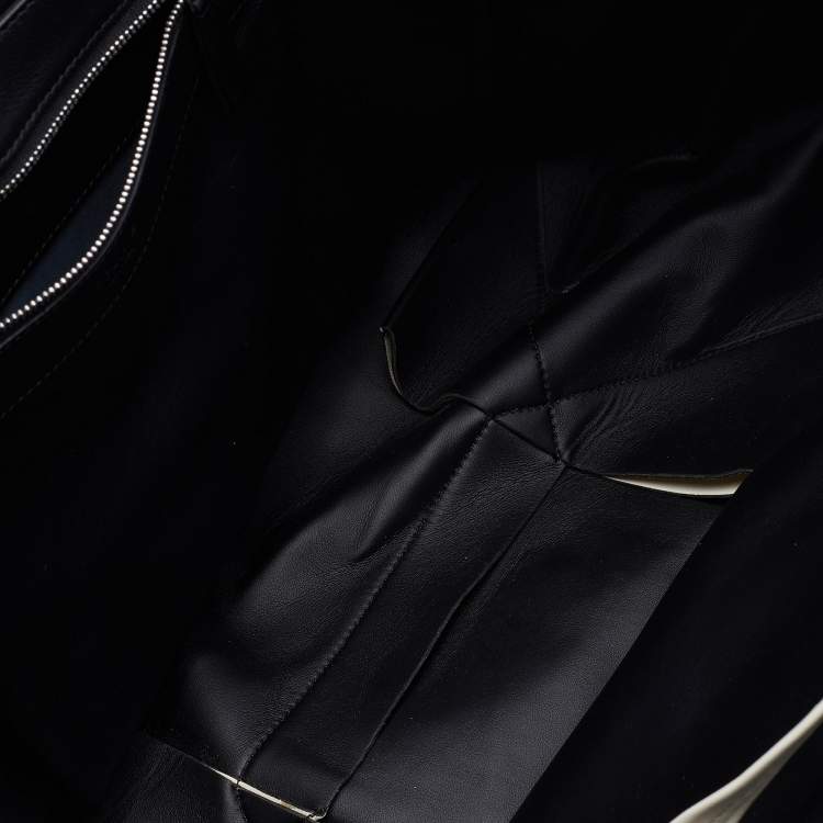 Pre Owned Celine Off White Leather Horizontal ZIpper Cabas Tote