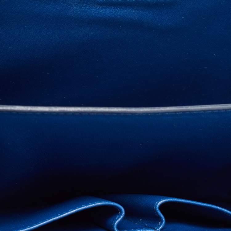 Pre Owned Celine Blue Leather Medium Classic Box Shoulder Bag