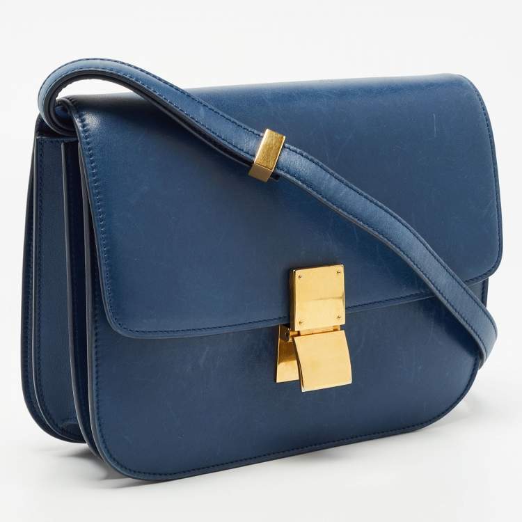 Pre Owned Celine Blue Leather Medium Classic Box Shoulder Bag