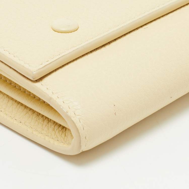 Pre Owned Celine Cream Leather Multifunction Flap Wallet